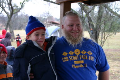 2007-01-06-CubScout-Enchanted-Rock-camping-19-Jack-shaves-MattRobertson-head.JPG